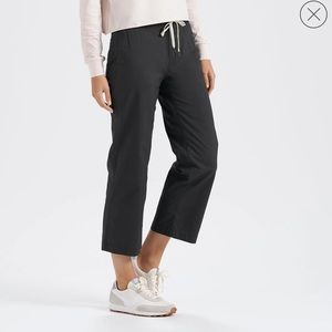 Vuori ripstop wide leg crop